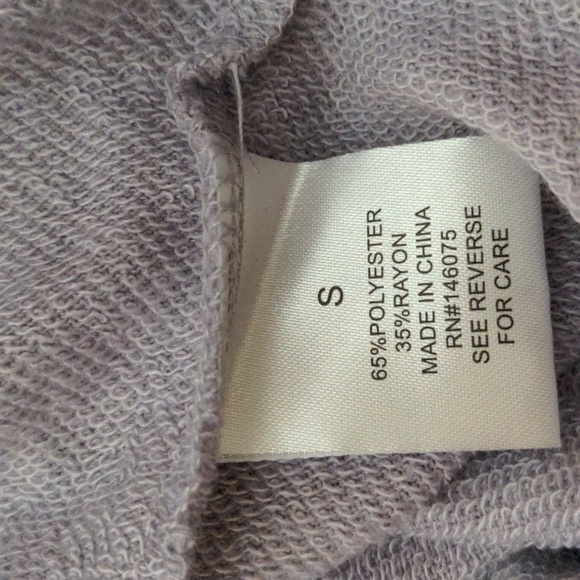 NWT Theo and Spence lavender mini thunder bolt shirt size small - Picture 7 of 7